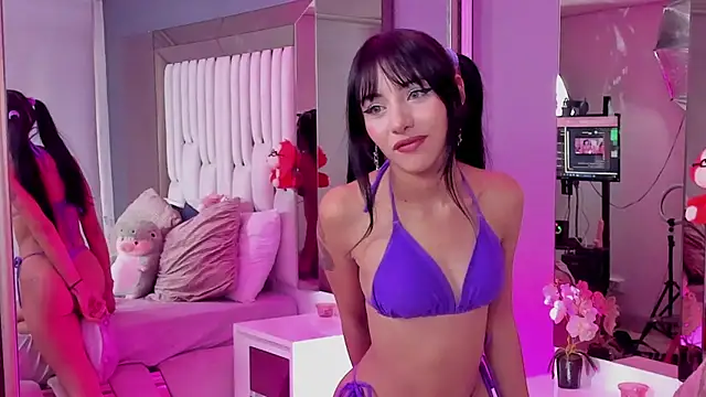 Kitty Eliffe online show from 03.22.25