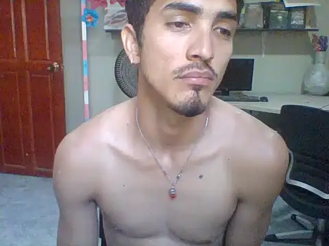 Snapshot of jeremy_scott chatting on 02.13.26 jeremy scott online show from 02.13.26