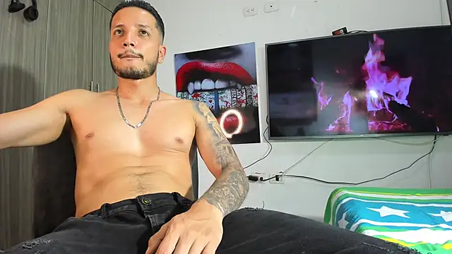 Snapshot of CbumDick chatting on 01.21.25 CbumDick online show from 01.21.25