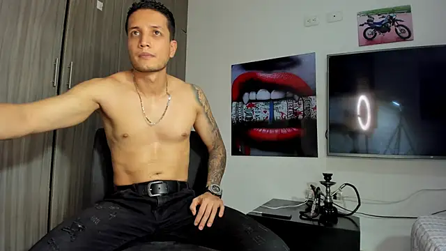 Snapshot of CbumDick chatting on 02.15.25 CbumDick online show from 02.15.25