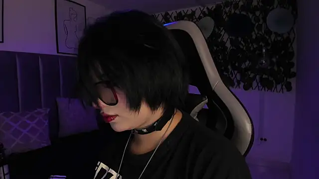Kitty Gang online show from 06.05.26