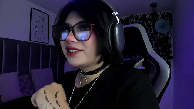 Kitty Gang online show from 06.27.26