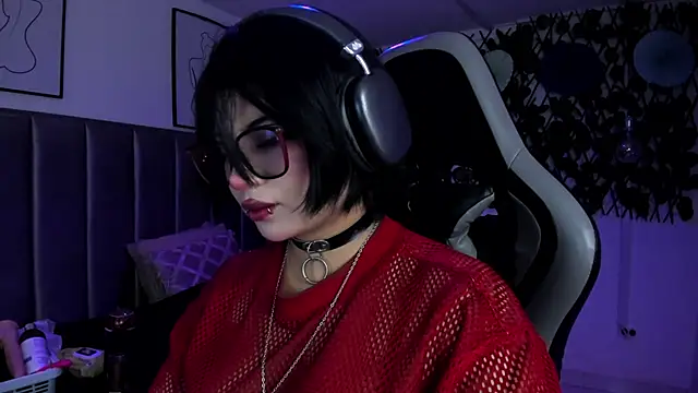 Kitty Gang online show from 07.01.26