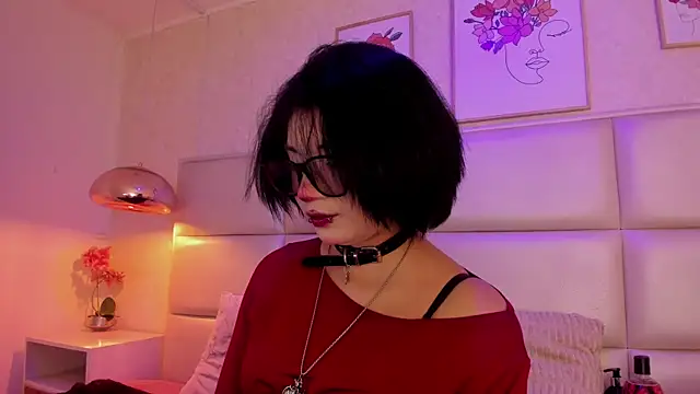 Kitty Gang online show from 07.18.26