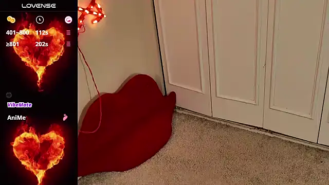 cherrysaturn online show from 11.28.25