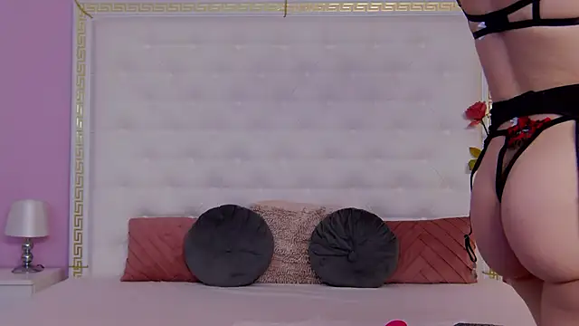 Snapshot of Lenna_Paul chatting on 03.16.26 Lenna Paul online show from 03.16.26