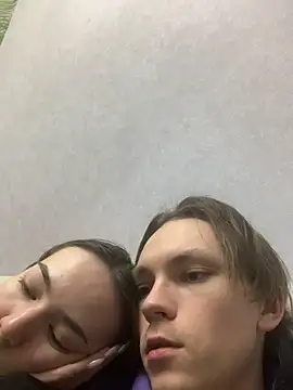 Alex17am online show from 11.21.25