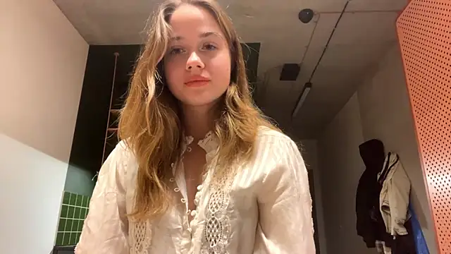 Celeste Glow online show from 12.03.24