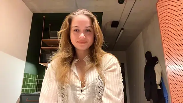 Celeste Glow online show from 12.10.24