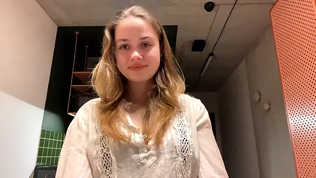 Celeste Glow online show from 12.11.24