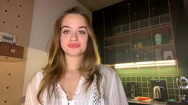 Celeste Glow online show from 12.12.24