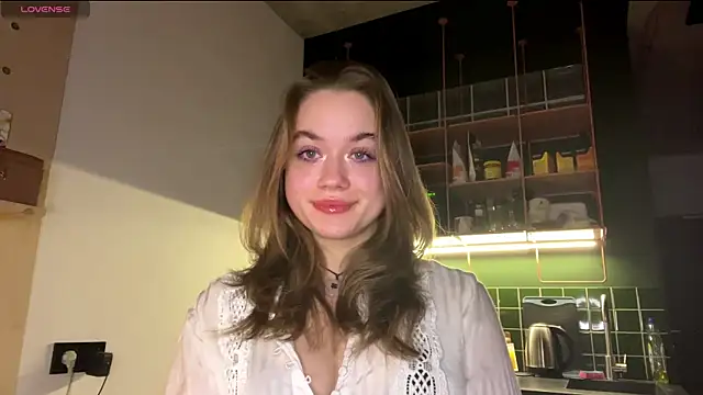 Celeste Glow online show from 02.18.25