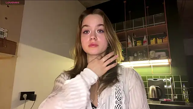 Celeste Glow online show from 02.19.25