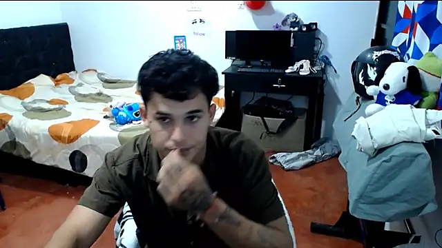 Snapshot of freddy_romas chatting on 05.30.26 freddy romas online show from 05.30.26