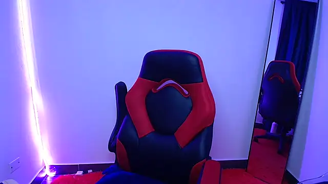 yaralyminjo2 online show from 02.28.25