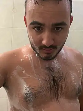 Snapshot of Robert_Pool chatting on 03.19.25 Robert Pool online show from 03.19.25