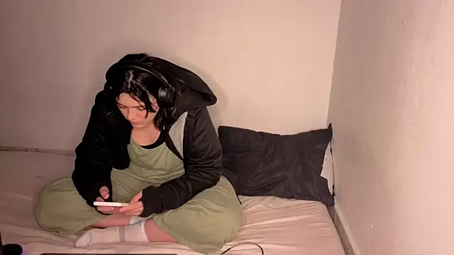 soysara15 online show from 04.25.26