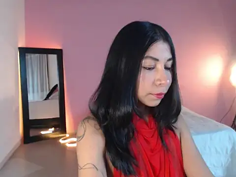 selene gils online show from 04.26.26