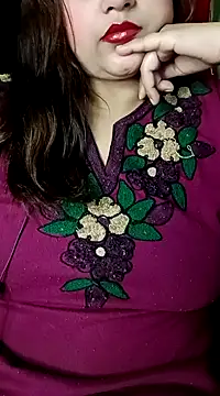 Snapshot of Sexy_Queen6 chatting on 02.06.25 Sexy Queen6 online show from 02.06.25