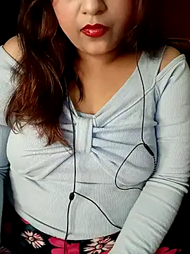 Snapshot of Sexy_Queen6 chatting on 02.10.25 Sexy Queen6 online show from 02.10.25