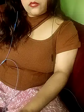 Snapshot of Sexy_Queen6 chatting on 03.06.25 Sexy Queen6 online show from 03.06.25