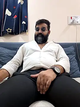 Fun Guuy online show from 04.25.26