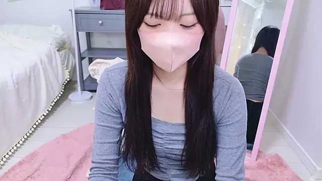 Snapshot of HANApipi chatting on 02.24.26 HANApipi online show from 02.24.26