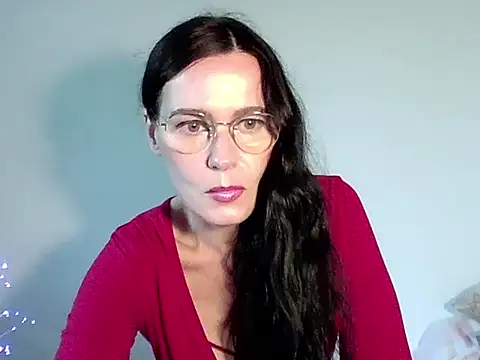 Snapshot of ButterflyJill chatting on 09.10.25 ButterflyJill online show from 09.10.25