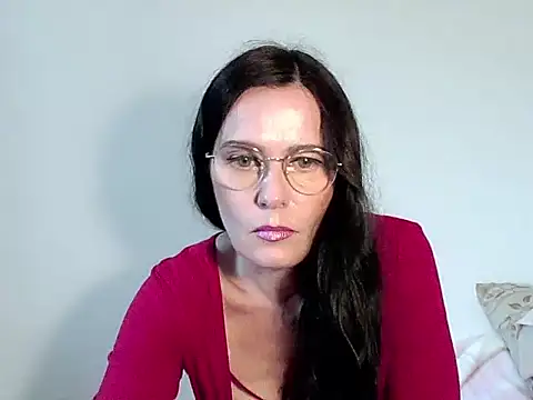 Snapshot of ButterflyJill chatting on 09.14.25 ButterflyJill online show from 09.14.25