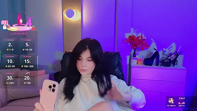 Snapshot of Jenna_Adams_ chatting on 11.11.25 Jenna Adams online show from 11.11.25