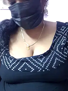 Snapshot of mallu-sumi chatting on 02.08.26 mallu-sumi online show from 02.08.26