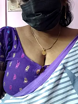 Snapshot of mallu-sumi chatting on 02.18.26 mallu-sumi online show from 02.18.26