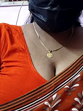 Snapshot of mallu-sumi chatting on 02.22.26 mallu-sumi online show from 02.22.26