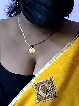 Snapshot of mallu-sumi chatting on 02.23.26 mallu-sumi online show from 02.23.26