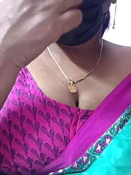 Snapshot of mallu-sumi chatting on 03.01.26 mallu-sumi online show from 03.01.26