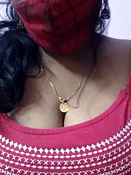 Snapshot of mallu-sumi chatting on 03.12.26 mallu-sumi online show from 03.12.26