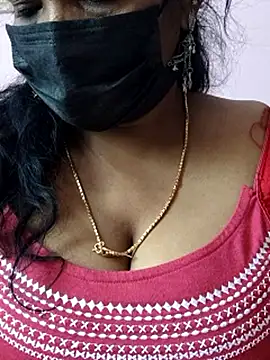 Snapshot of mallu-sumi chatting on 03.21.26 mallu-sumi online show from 03.21.26