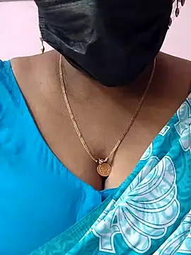 mallu-sumi online show from 04.28.26