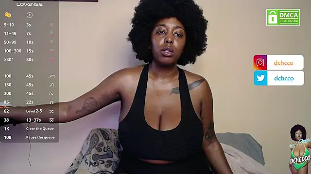 Snapshot of dchcco chatting on 03.07.25 dchcco online show from 03.07.25