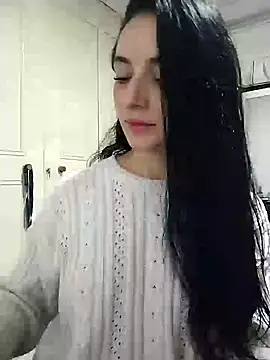 Snapshot of amellie_ros chatting on 01.05.25 amellie ros online show from 01.05.25