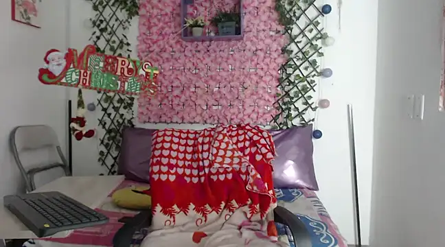MEGANNIXX online show from 12.28.24