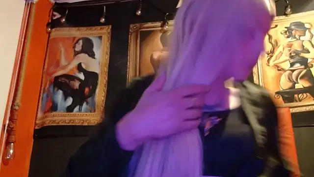 MEGANNIXX online show from 10.07.25