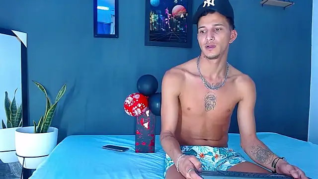 Friendsofeverything  online show from 12.27.24