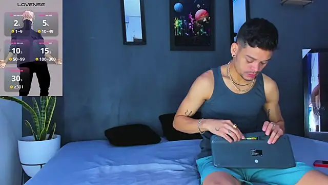 Friendsofeverything  online show from 02.19.25