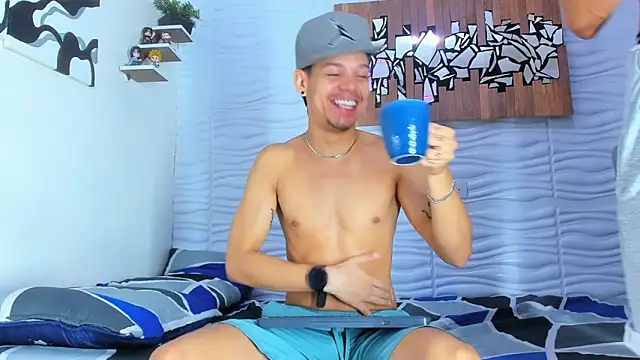 Friendsofeverything  online show from 09.24.25