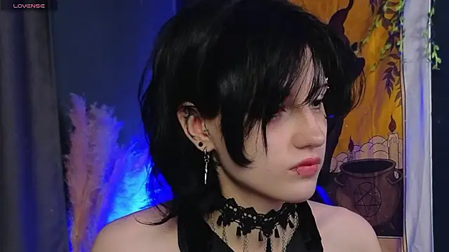 dark vamp  online show from 12.06.24