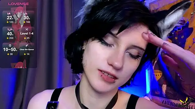 dark vamp  online show from 12.11.24