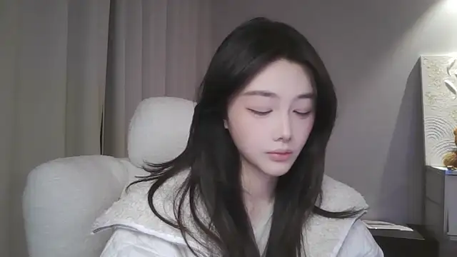 xiaxia-baby  online show from 12.22.25