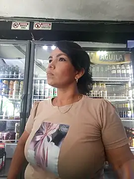 mariana mauricio hot online show from 04.28.26
