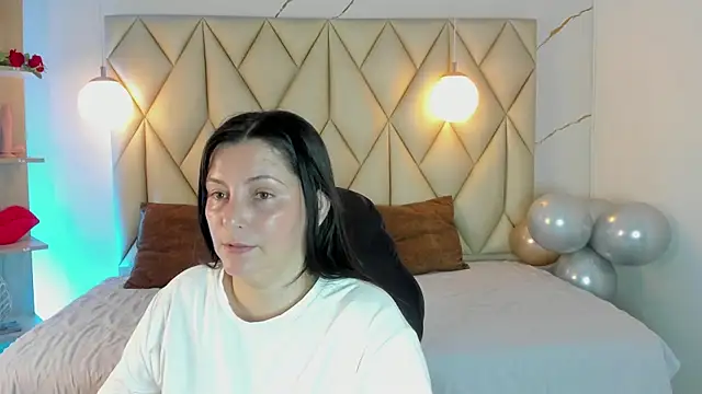 Snapshot of angelswets chatting on 06.26.26 angelswets online show from 06.26.26